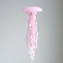 Load image into Gallery viewer, 【一点もの】007「甘く 可愛く ときどき毒」 (size: M) One-of-a-kind Jellyfish 007