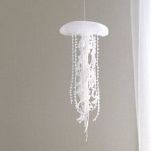 画像をギャラリービューアに読み込む, 幻想的なクラゲのオーナメント インテリア アート
