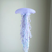 Load image into Gallery viewer, 【一点もの】014「知らない世界 知らない色」 (size: M) One-of-a-kind Jellyfish 014