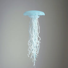 Load image into Gallery viewer, 【一点もの】013「永遠の安心に包まれたい」 (size: M) One-of-a-kind Jellyfish 013