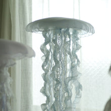 Load image into Gallery viewer, 【一点もの】015「深い霧の中の 大きな住人」 (size: BIG) One-of-a-kind Jellyfish 015