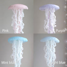 Load image into Gallery viewer, 4色のクラゲのモビール