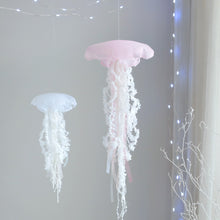 Load image into Gallery viewer, ピンクのクラゲ