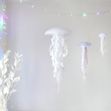 画像をギャラリービューアに読み込む, 大きいクラゲの癒しグッズ