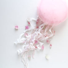 이미지를 갤러리 뷰어에 로드 , [한정] 3월의 해파리 - Sakura - 3.1 밤 9시 발매
