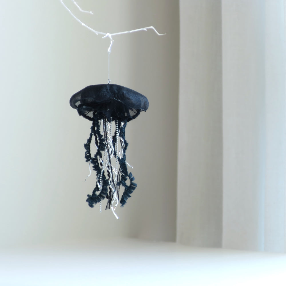 ［新作］クラゲのピアス［ Black / 片耳用 ] (1pc) SINGLE Jellyfish earring