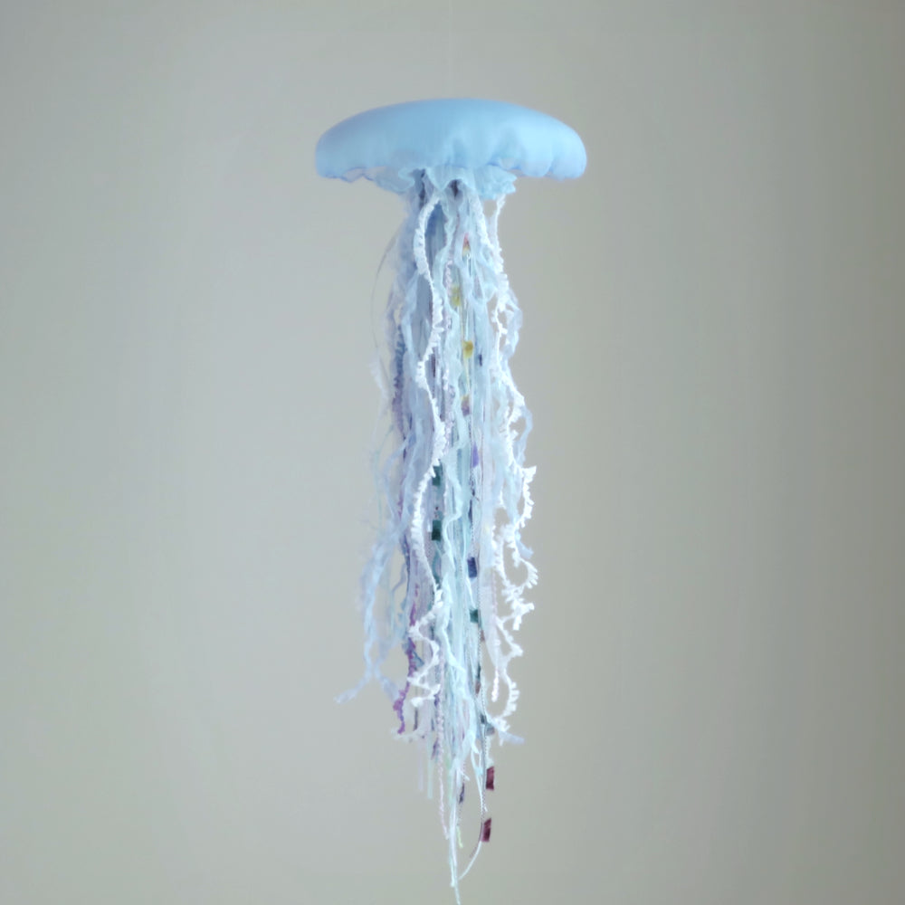 [ 独一无二 ]水母挂饰 -把尼莫菲拉的蓝色封闭起来- [中]