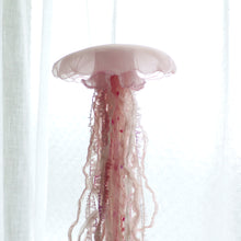 画像をギャラリービューアに読み込む, 【一点もの】007「甘く 可愛く ときどき毒」 (size: M) One-of-a-kind Jellyfish 007
