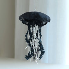 이미지를 갤러리 뷰어에 로드 , ［新作］クラゲのピアス［ Black / 片耳用 ] (1pc) SINGLE Jellyfish earring
