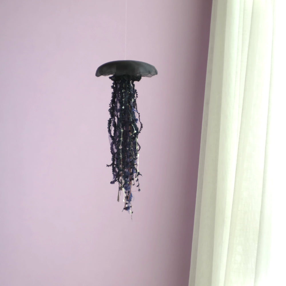 くらげ 046【一点もの】「一年に一度だけ会えるクラゲ」黒x紫 (size: M) One