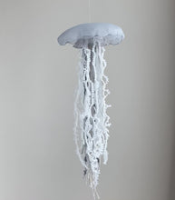 Load and play video in Gallery viewer, 【一点もの】010「今 ただそこに そのままで」 (size: M) One-of-a-kind Jellyfish 010
