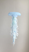Load and play video in Gallery viewer, 036【一点もの】「平和を愛するクラゲ」(size: M) One-of-a-kind Jellyfish 036
