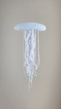 Load and play video in Gallery viewer, ［新作］海の結晶クラゲ（Light blue）Sea crystal jellyfish
