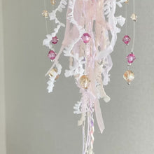 ギャラリービューア【11/1 夜9時 発売】限定 11月のクラゲ - 秋色アンティークピンク -に読み込んでビデオを見る
